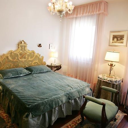 B&B Il Glicine Fiorito Lido de Venise Extérieur photo
